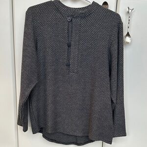 Mandarin collar woven dress shirt